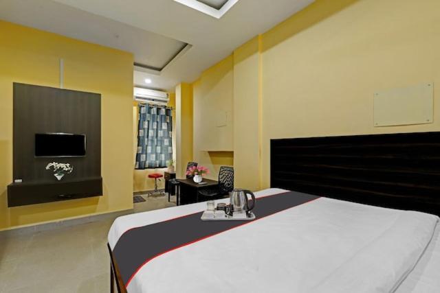 H K Residency Near Kalakshetra Hotel Guwahati Luaran gambar